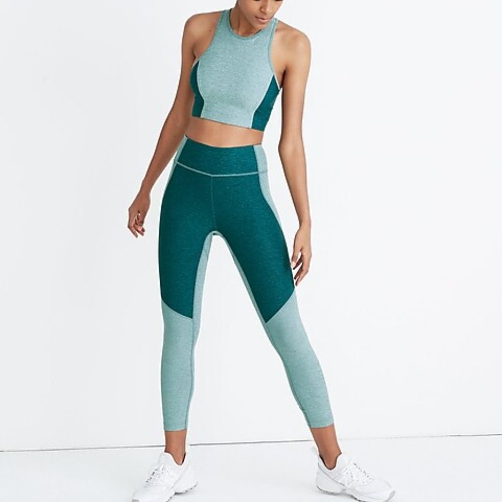 Outdoor Voices x Madewell Athena Crop Top + 3/4 Warmup Leggings Set - SMALL